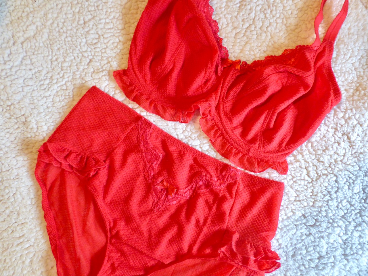 lingerie review – Honestly, Becky!